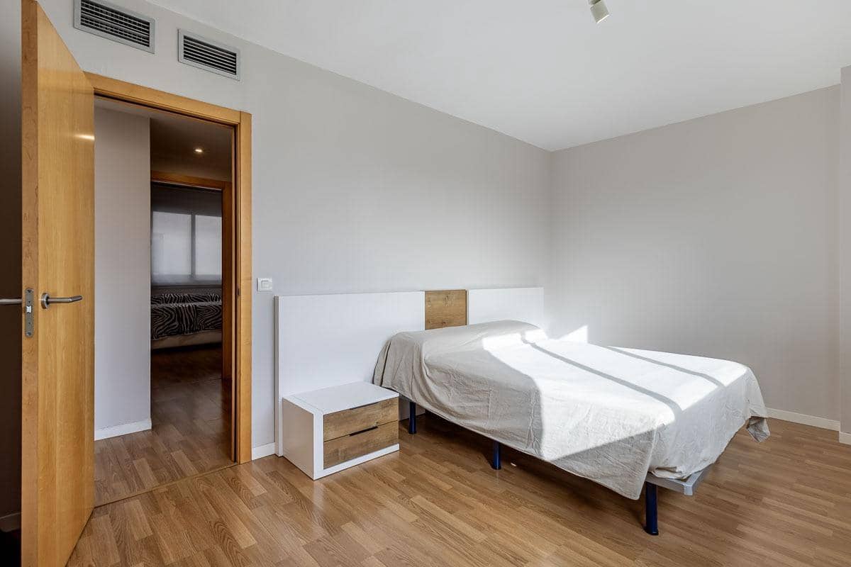 3 soverom Leilighet til salgs i Alhendin med svømmebasseng garasje - € 249 000 (Ref: 9986904)