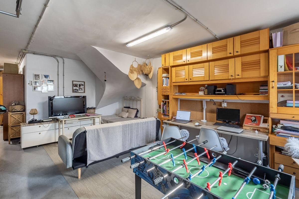 3 Zimmer Reihenhaus zu verkaufen in La Zubia mit Pool Garage - 320.000 € (Ref: 9990753)