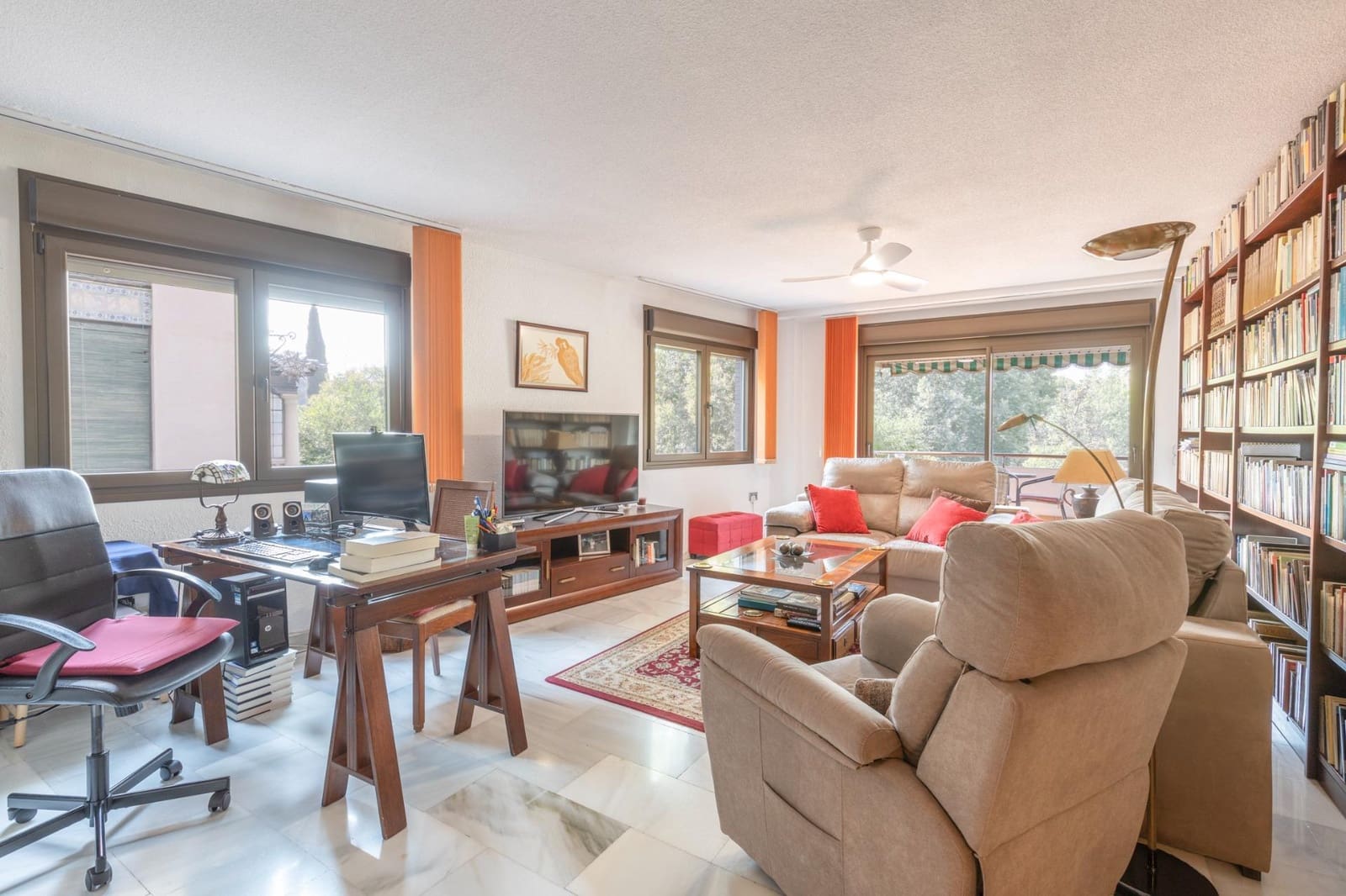 Piso de 4 habitaciones en Granada ciudad en venta con piscina garaje - 950.000 € (Ref: 9994283)