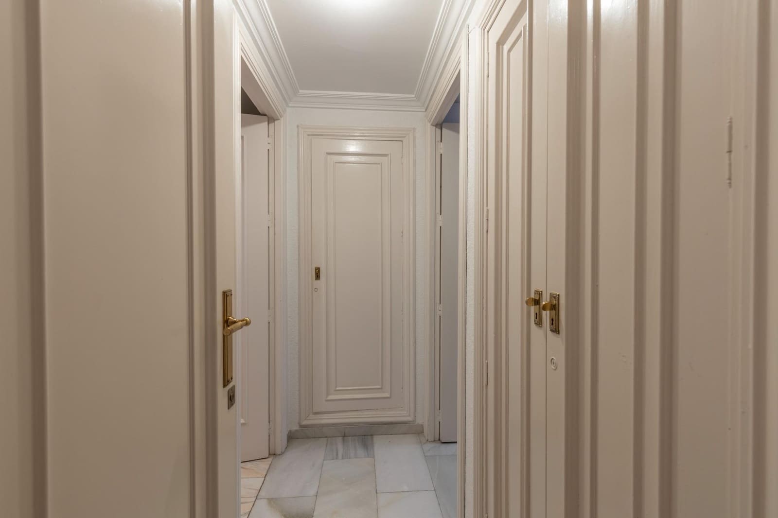 Piso de 4 habitaciones en Granada ciudad en venta con piscina garaje - 950.000 € (Ref: 9994283)