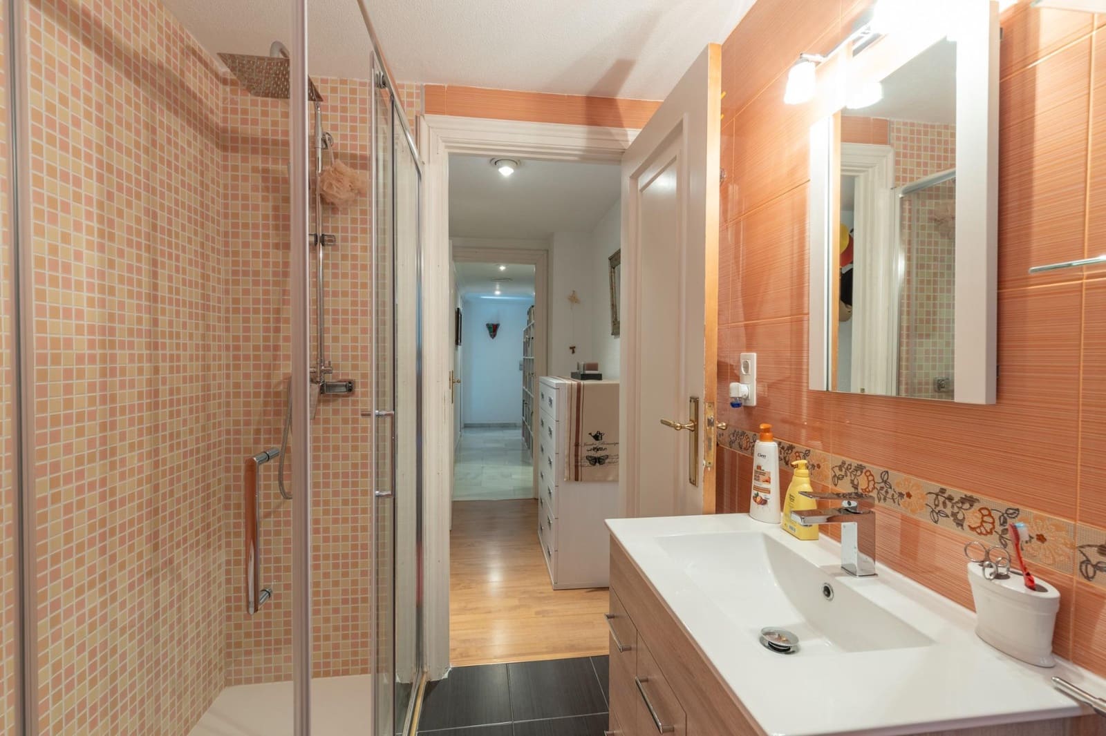 Piso de 4 habitaciones en Granada ciudad en venta con piscina garaje - 950.000 € (Ref: 9994283)