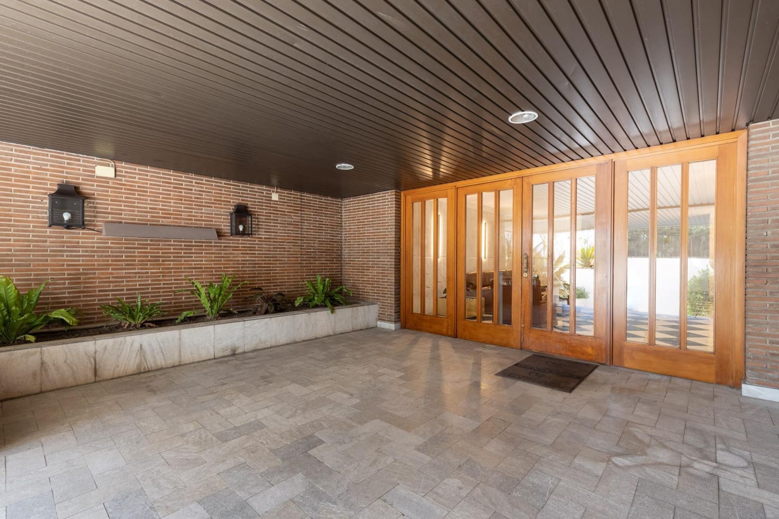 Piso de 4 habitaciones en Granada ciudad en venta con piscina garaje - 950.000 € (Ref: 9994283)