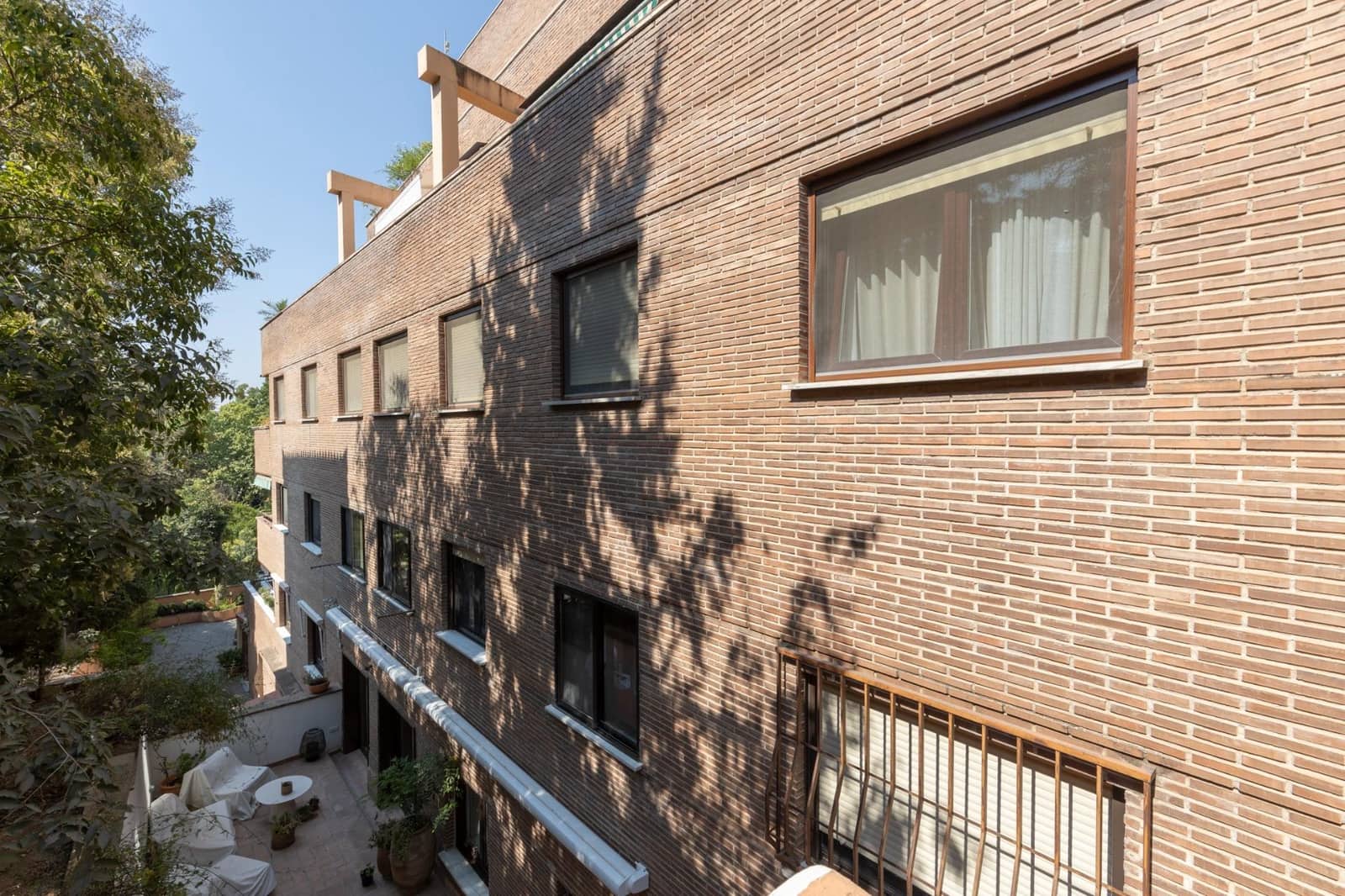 Piso de 4 habitaciones en Granada ciudad en venta con piscina garaje - 950.000 € (Ref: 9994283)
