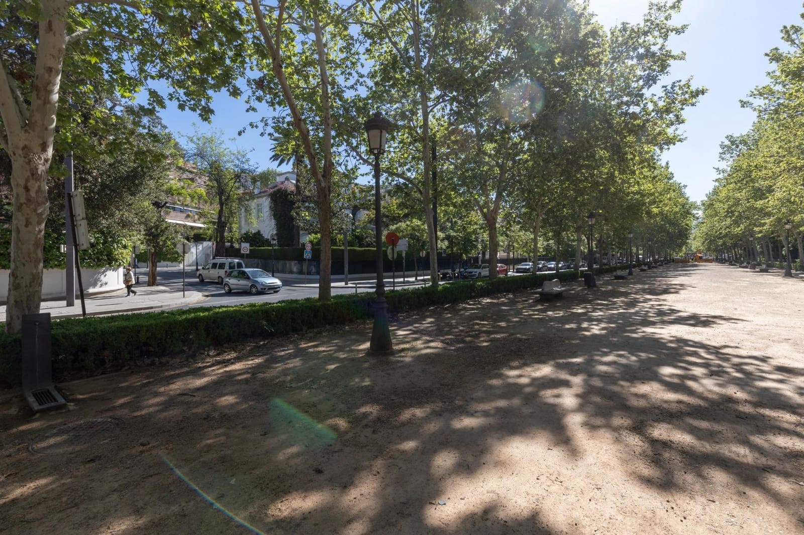 Piso de 4 habitaciones en Granada ciudad en venta con piscina garaje - 950.000 € (Ref: 9994283)
