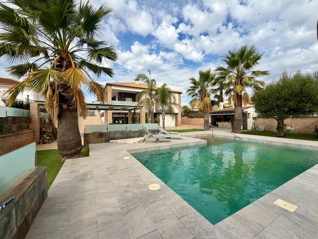 5 slaapkamer Villa te koop in Molina de Segura met zwembad garage - € 685.000 (Ref: 10129701)