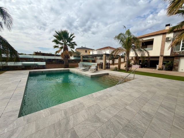 5 slaapkamer Villa te koop in Molina de Segura met zwembad garage - € 685.000 (Ref: 10129701)