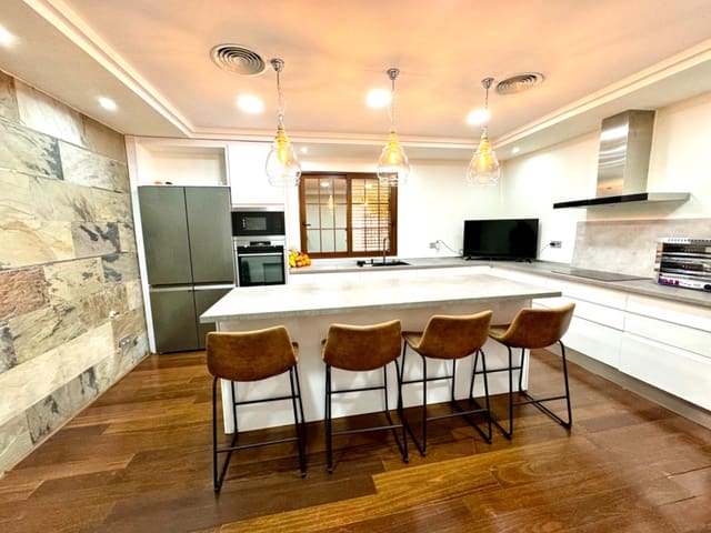 4 camera da letto Villa in vendita in Molina de Segura con piscina garage - 830.000 € (Rif: 8324956)