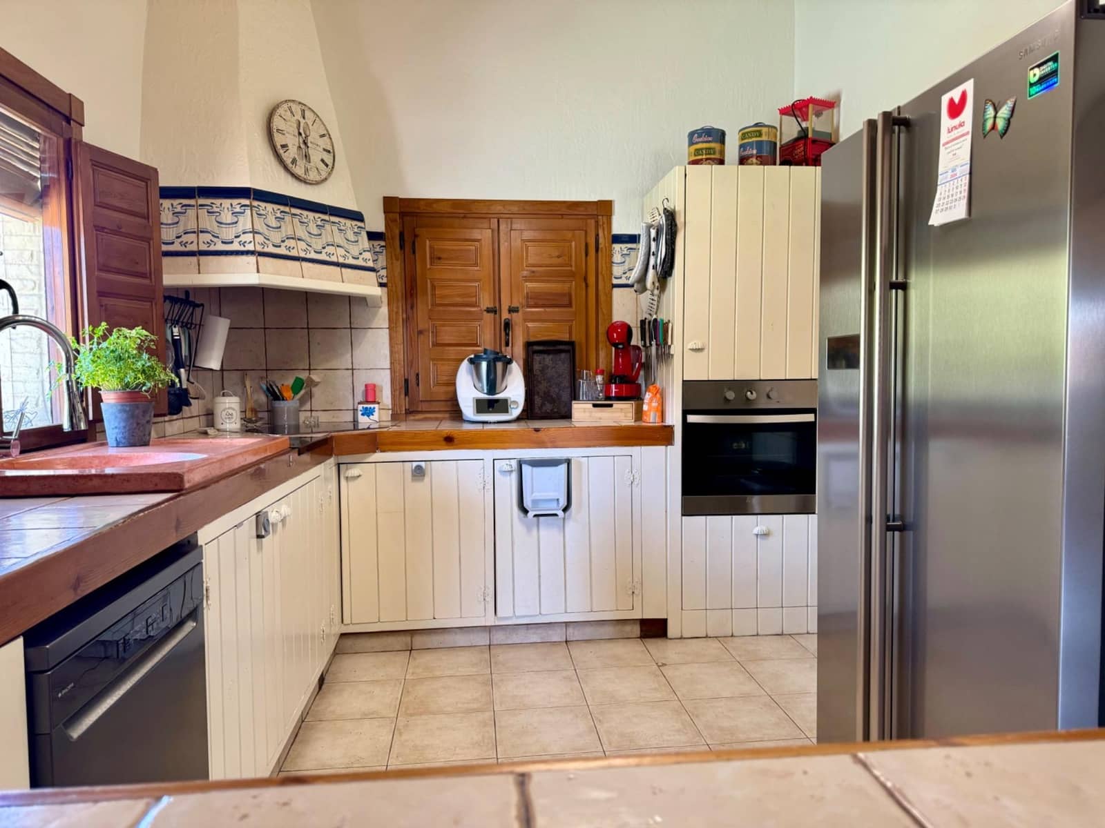 4 soverom Villa til salgs i Los Valientes med svømmebasseng garasje - € 450 000 (Ref: 8362876)