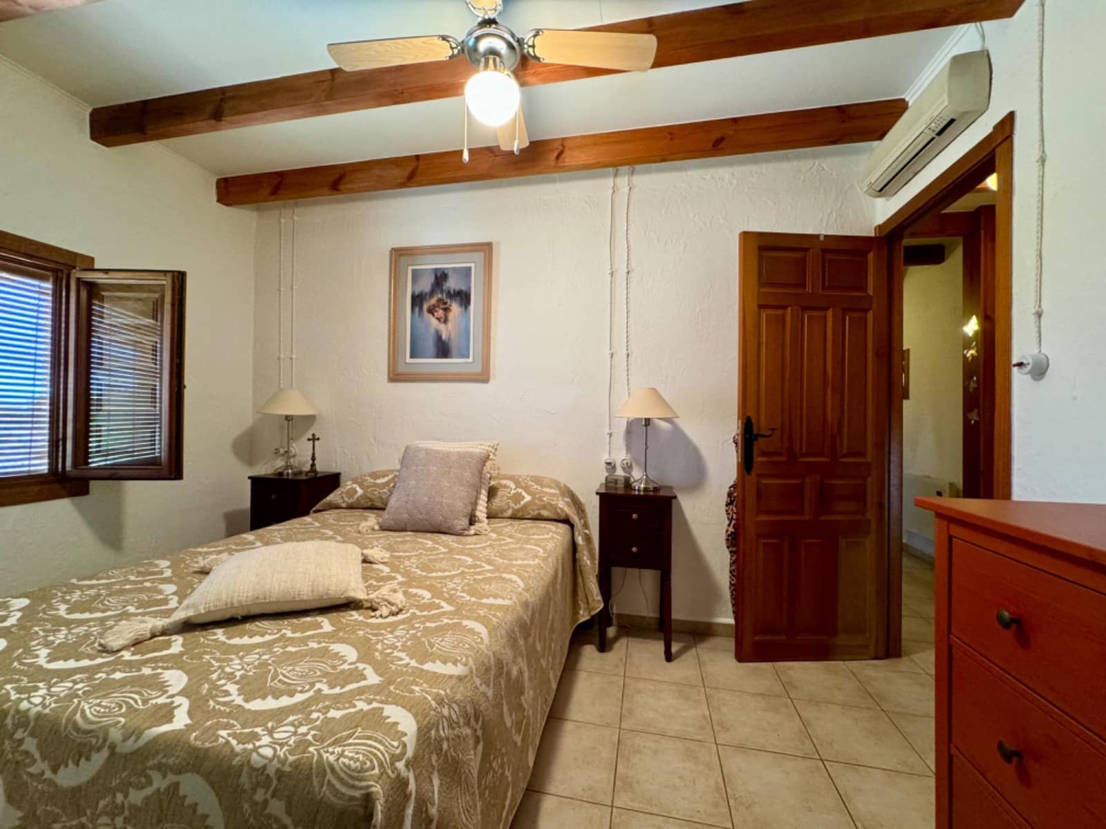 4 soverom Villa til salgs i Los Valientes med svømmebasseng garasje - € 450 000 (Ref: 8362876)