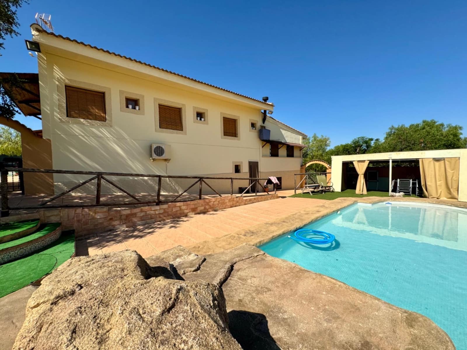 4 soverom Villa til salgs i Los Valientes med svømmebasseng garasje - € 450 000 (Ref: 8362876)