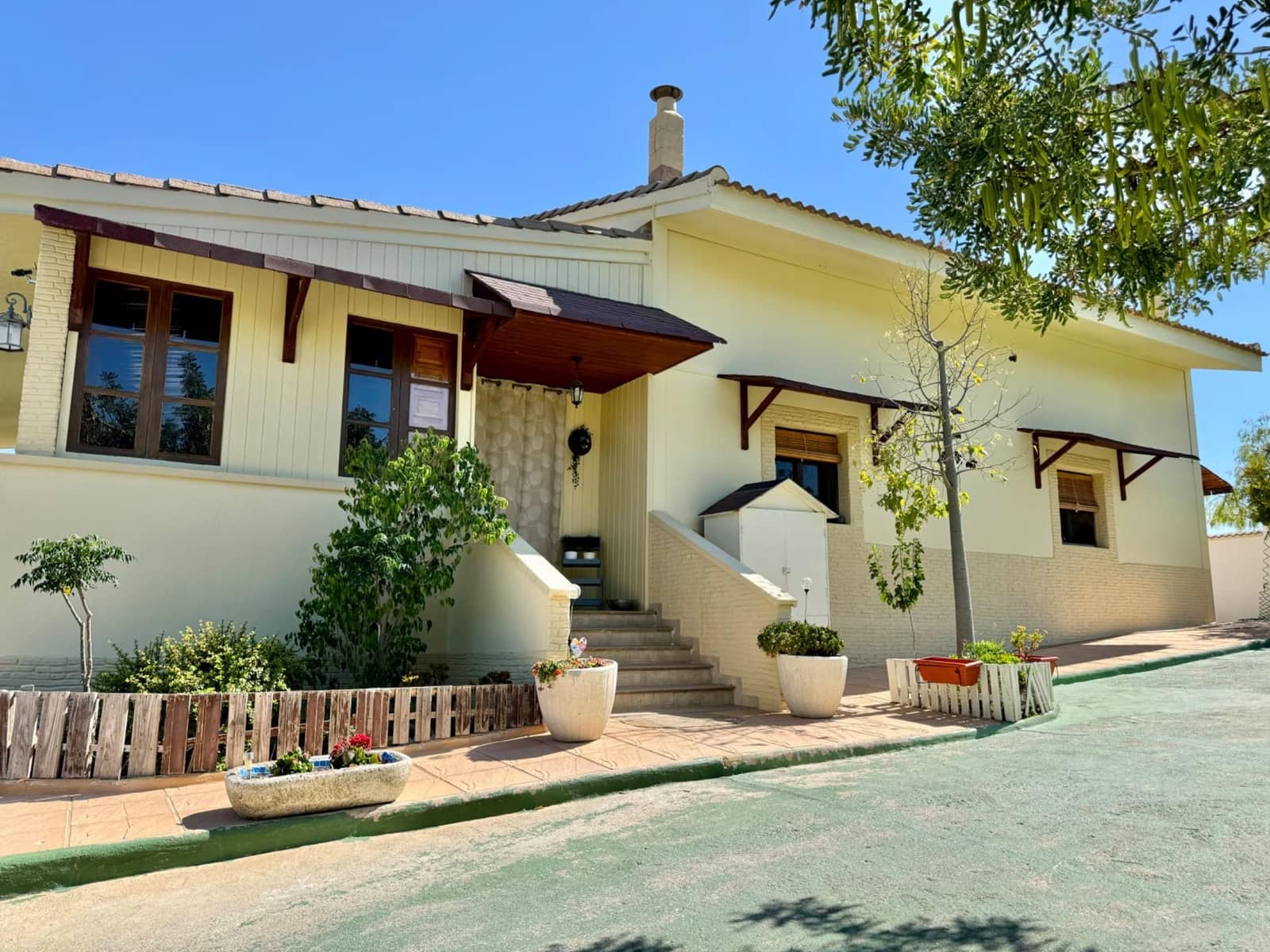 4 soverom Villa til salgs i Los Valientes med svømmebasseng garasje - € 450 000 (Ref: 8362876)