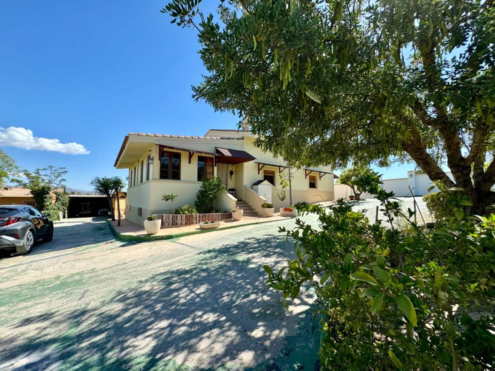 4 soverom Villa til salgs i Los Valientes med svømmebasseng garasje - € 450 000 (Ref: 8362876)