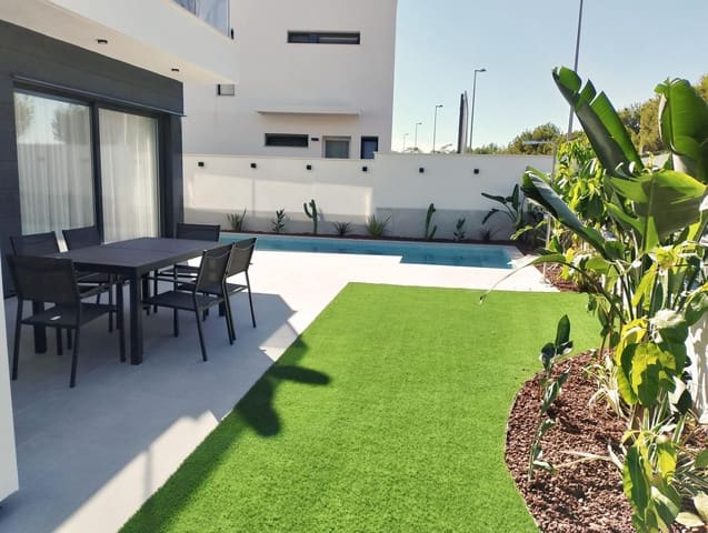 3 Zimmer Villa zu verkaufen in Roda, San Javier mit Pool - 379.000 € (Ref: 8625097)