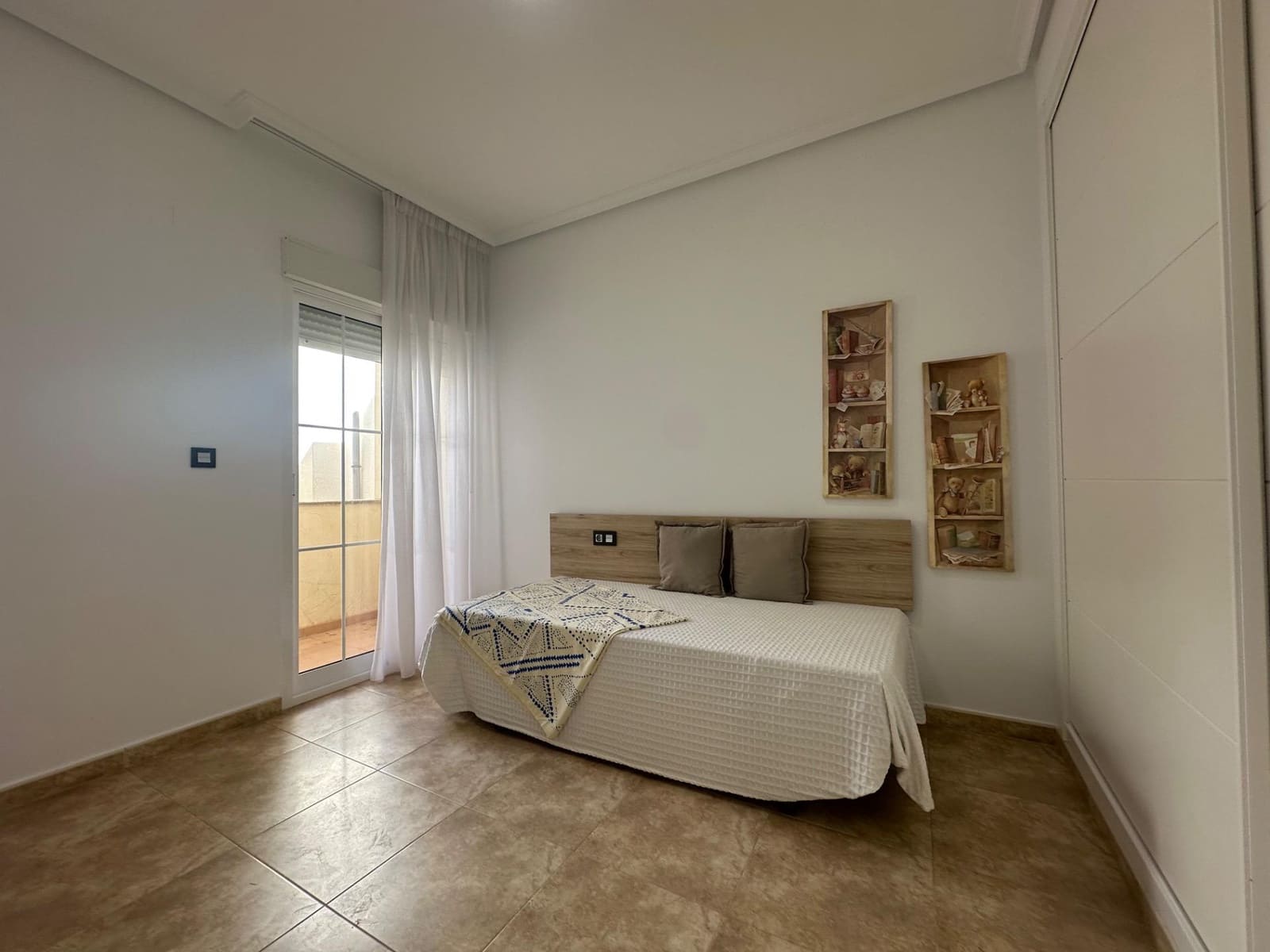 3 soveværelse Lejlighed til salg i Fortuna med garage - € 104.000 (Ref: 8806359)