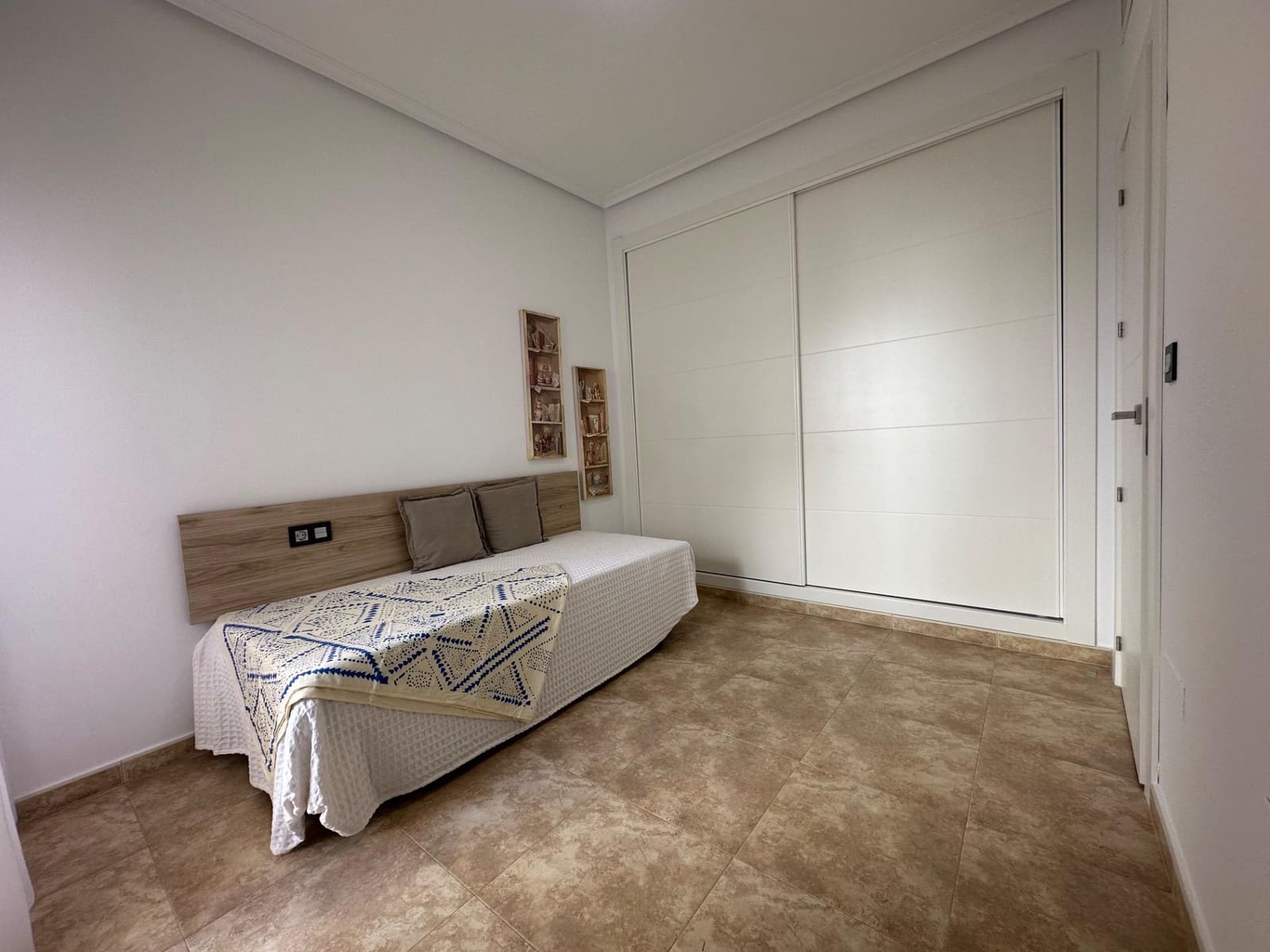 3 soveværelse Lejlighed til salg i Fortuna med garage - € 104.000 (Ref: 8806359)