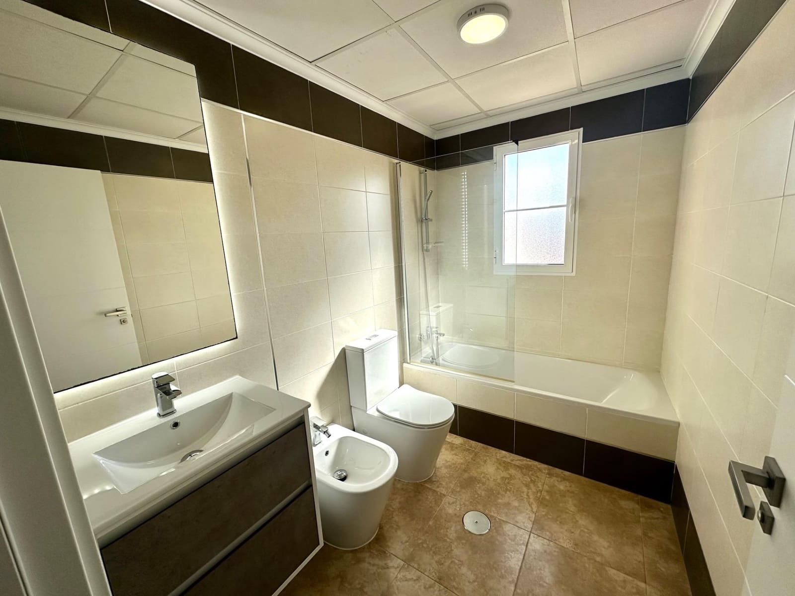 3 soveværelse Lejlighed til salg i Fortuna med garage - € 104.000 (Ref: 8806359)