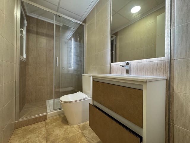 3 sypialnia Dom szeregowy na sprzedaż w Fortuna z garażem - 128 000 € (Ref: 8847560)