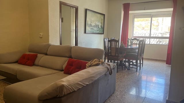 4 makuuhuone Huoneisto myytävänä paikassa Fortuna - 89 900 € (Ref: 8862635)