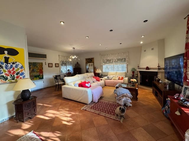 5 soveværelse Villa til salg i Molina de Segura med swimmingpool - € 550.000 (Ref: 8905403)