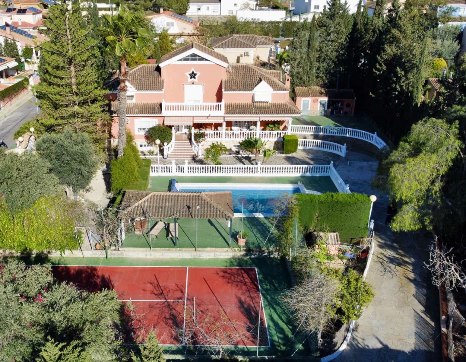 5 sypialnia Willa na sprzedaż w Molina de Segura z basenem - 550 000 € (Ref: 8905403)