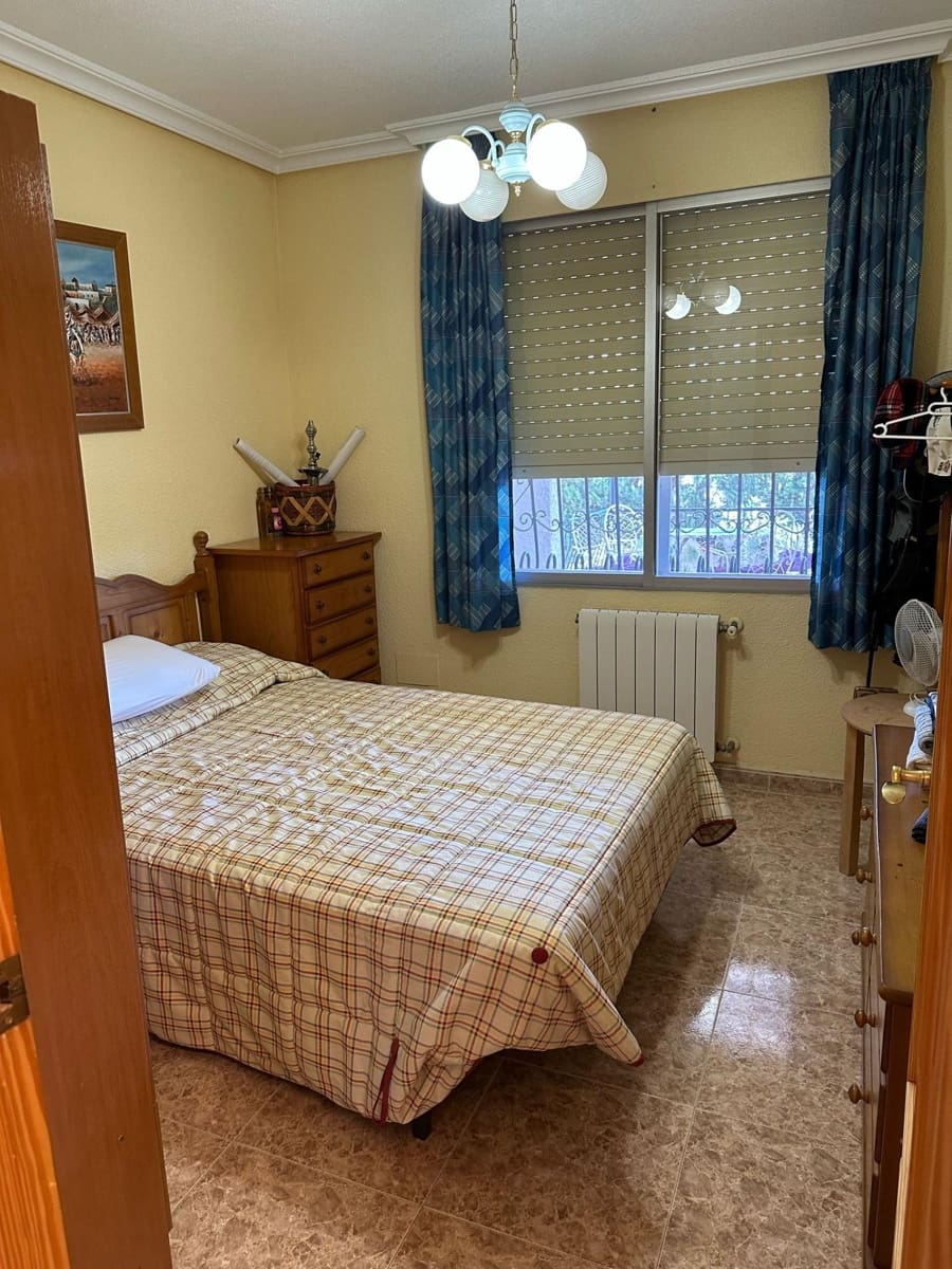 4 soveværelse Villa til salg i La Alcayna med swimmingpool - € 595.000 (Ref: 9032281)