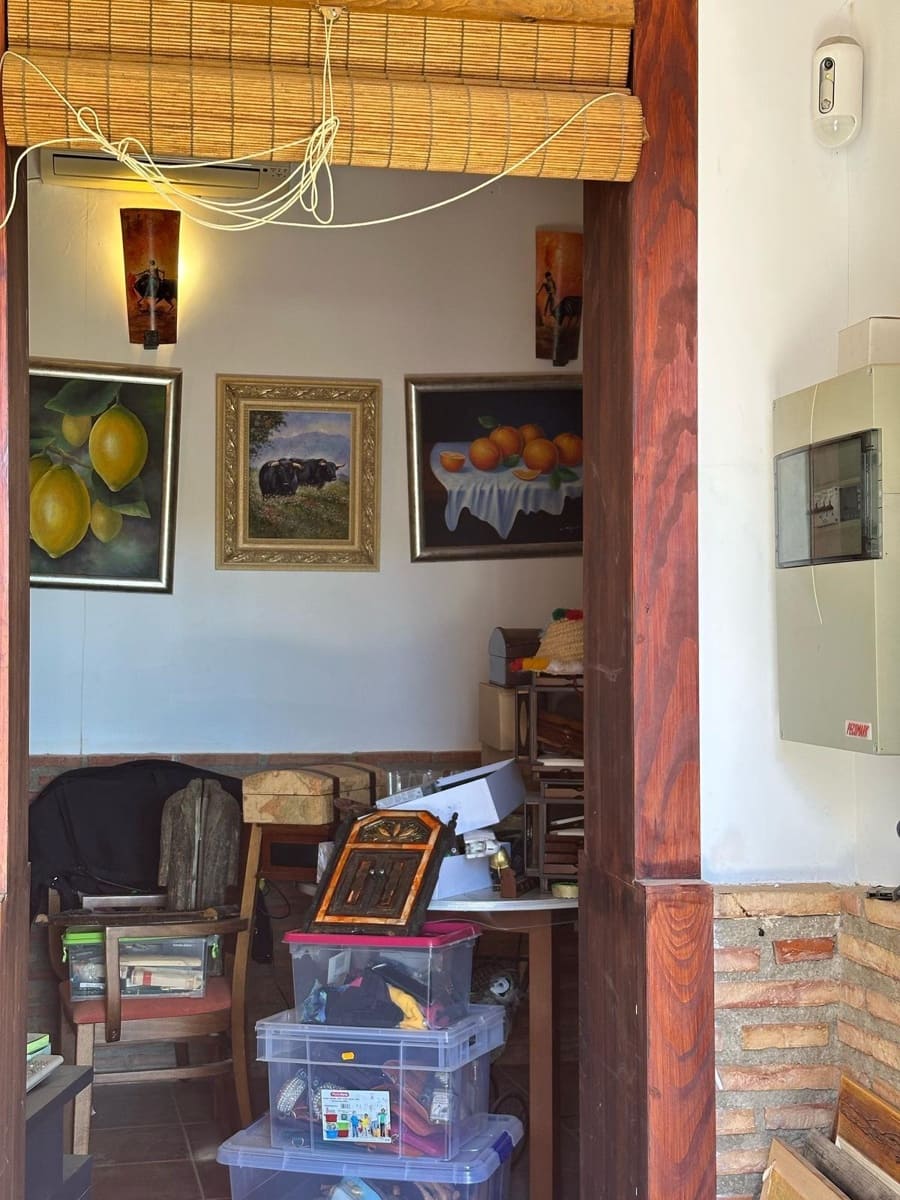 4 soveværelse Villa til salg i La Alcayna med swimmingpool - € 595.000 (Ref: 9032281)