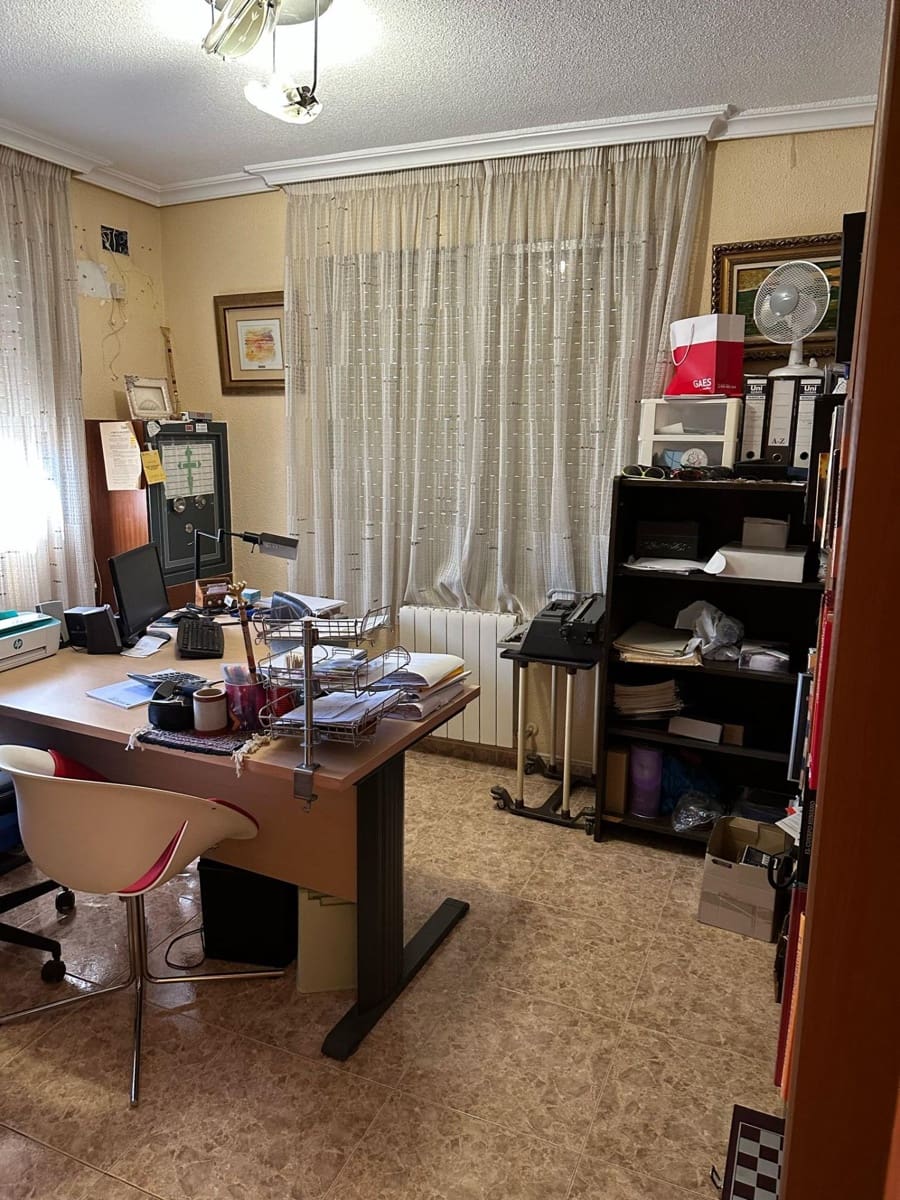 4 soveværelse Villa til salg i La Alcayna med swimmingpool - € 595.000 (Ref: 9032281)