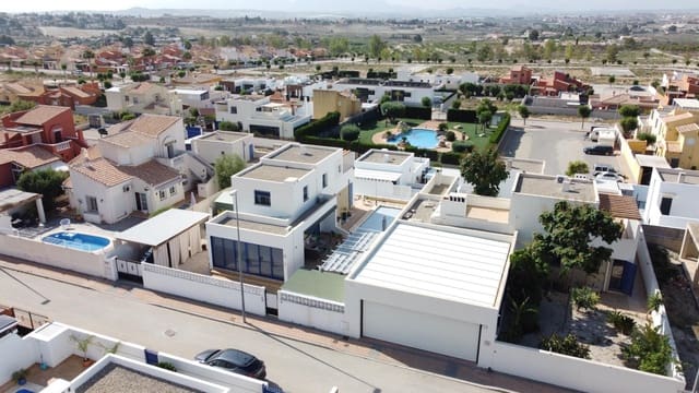 4 camera da letto Villa in vendita in Fortuna con piscina garage - 285.000 € (Rif: 9051148)