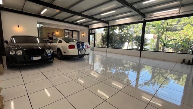 4 camera da letto Villa in vendita in Fortuna con piscina garage - 285.000 € (Rif: 9051148)