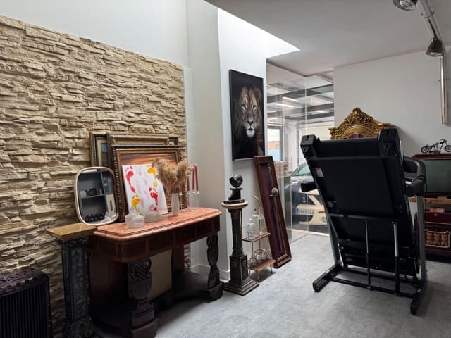 4 camera da letto Villa in vendita in Fortuna con piscina garage - 285.000 € (Rif: 9051148)