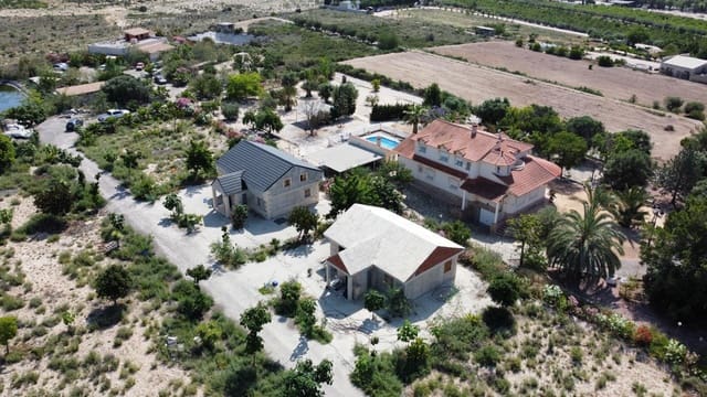 2 sypialnia Finka/Dom wiejski na sprzedaż w Fortuna - 285 000 € (Ref: 9059490)