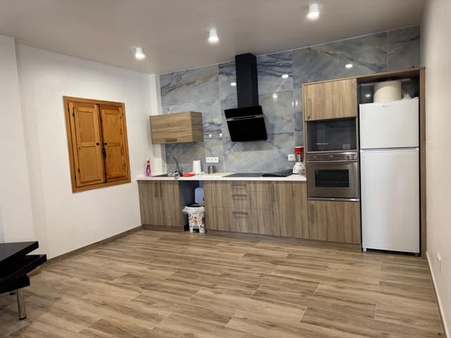 2 sypialnia Finka/Dom wiejski na sprzedaż w Fortuna - 285 000 € (Ref: 9059490)