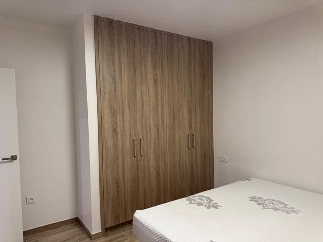 2 sypialnia Finka/Dom wiejski na sprzedaż w Fortuna - 285 000 € (Ref: 9059490)