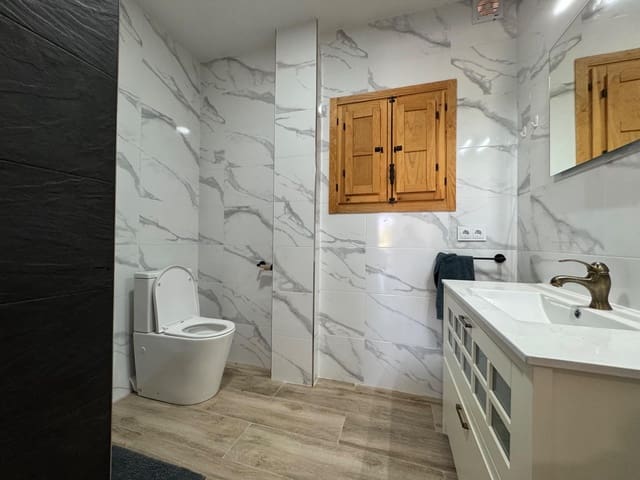 2 sypialnia Finka/Dom wiejski na sprzedaż w Fortuna - 285 000 € (Ref: 9059490)