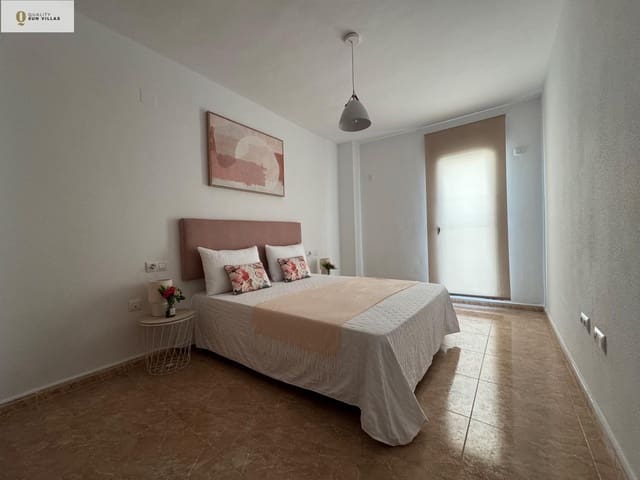 3 chambre Appartement à vendre à Fuente Alamo de Murcia avec piscine garage - 119 000 € (Ref: 9137257)