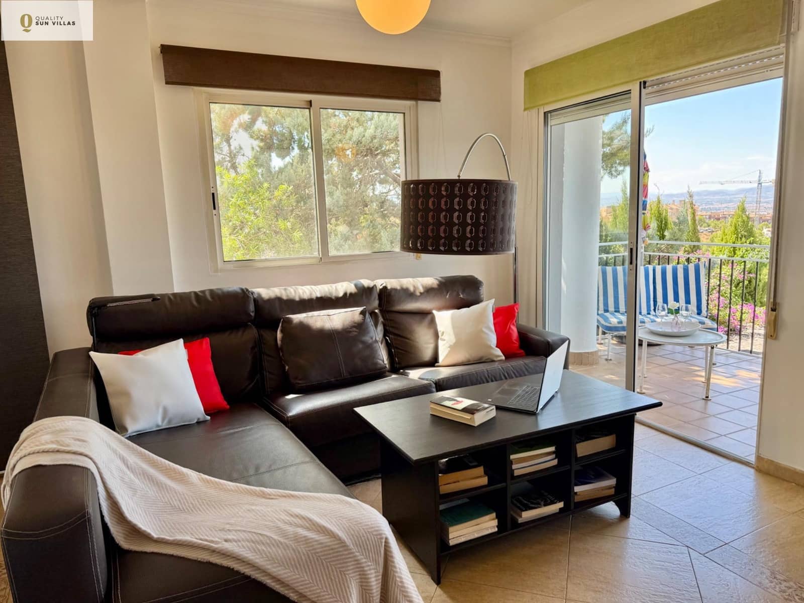 4 sypialnia Dom blizniak na sprzedaż w Altorreal z basenem garażem - 321 000 € (Ref: 9174601)