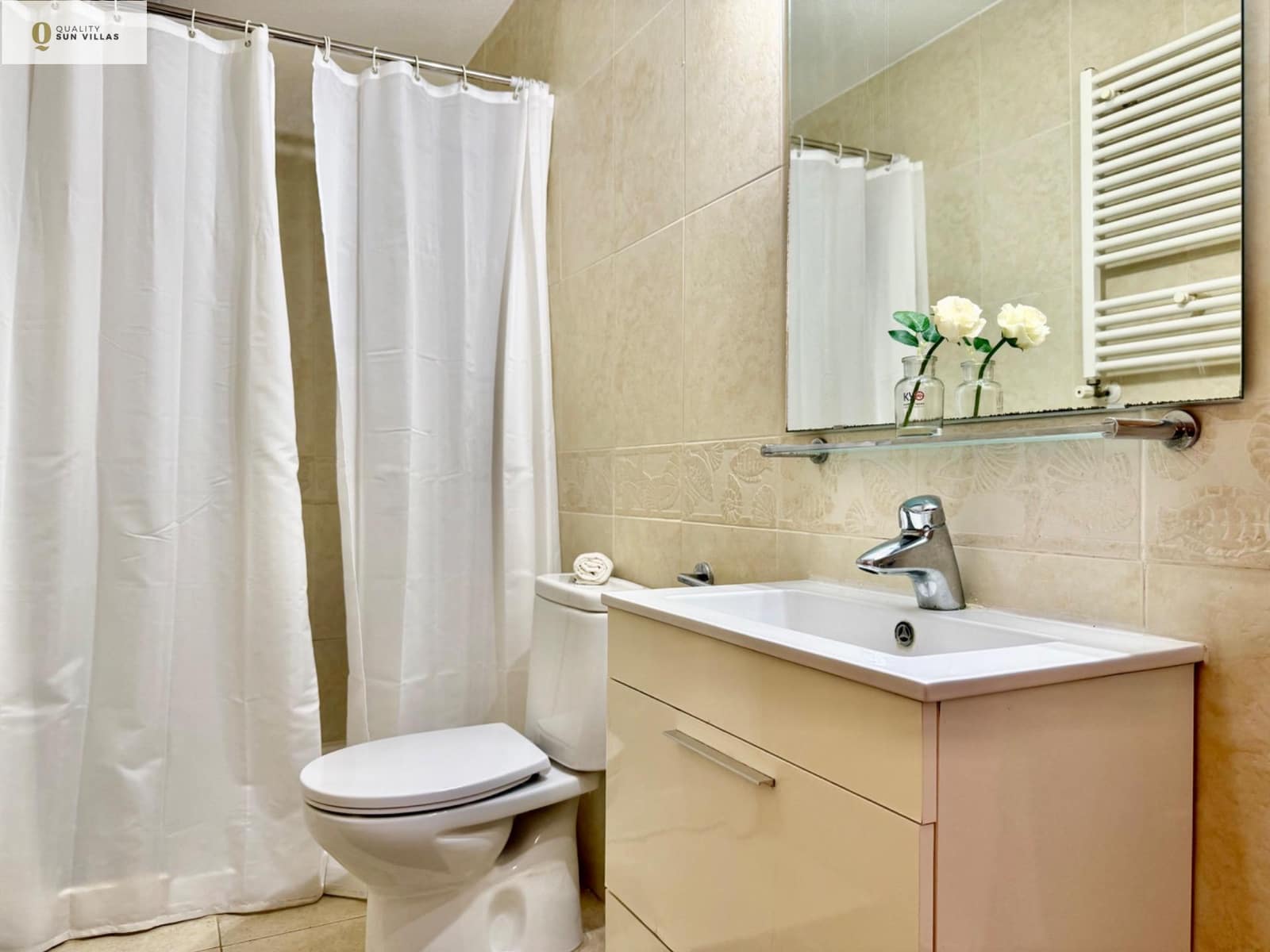 4 slaapkamer Halfvrijstaande villa te koop in Altorreal met zwembad garage - € 325.000 (Ref: 9174601)