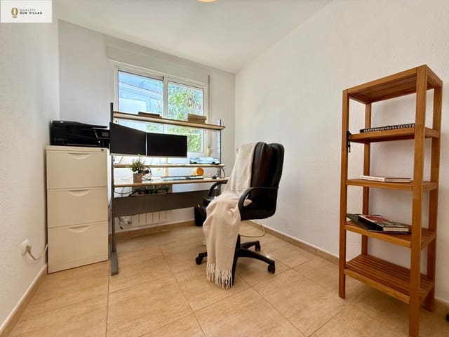 4 quarto Moradia Geminada para venda em Altorreal, Molina de Segura com piscina garagem - 325 000 € (Ref: 9174601)