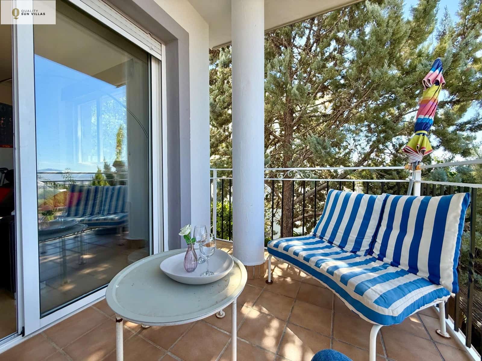 4 slaapkamer Halfvrijstaande villa te koop in Altorreal met zwembad garage - € 325.000 (Ref: 9174601)