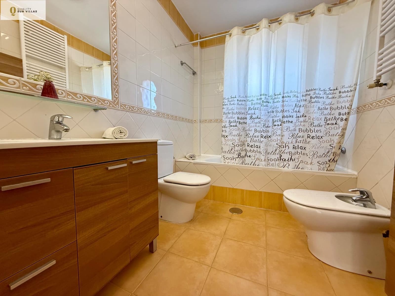 4 slaapkamer Halfvrijstaande villa te koop in Altorreal met zwembad garage - € 325.000 (Ref: 9174601)