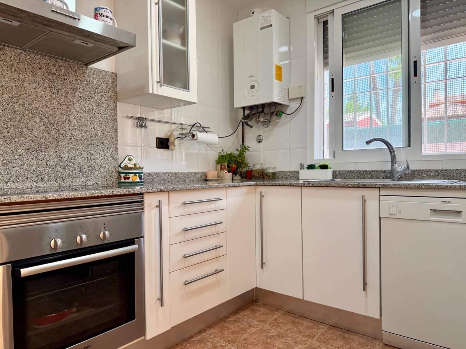 5 soveværelse Villa til salg i Molina de Segura med garage - € 420.000 (Ref: 9200599)