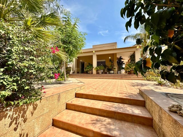 5 soveværelse Villa til salg i Molina de Segura med garage - € 420.000 (Ref: 9200599)