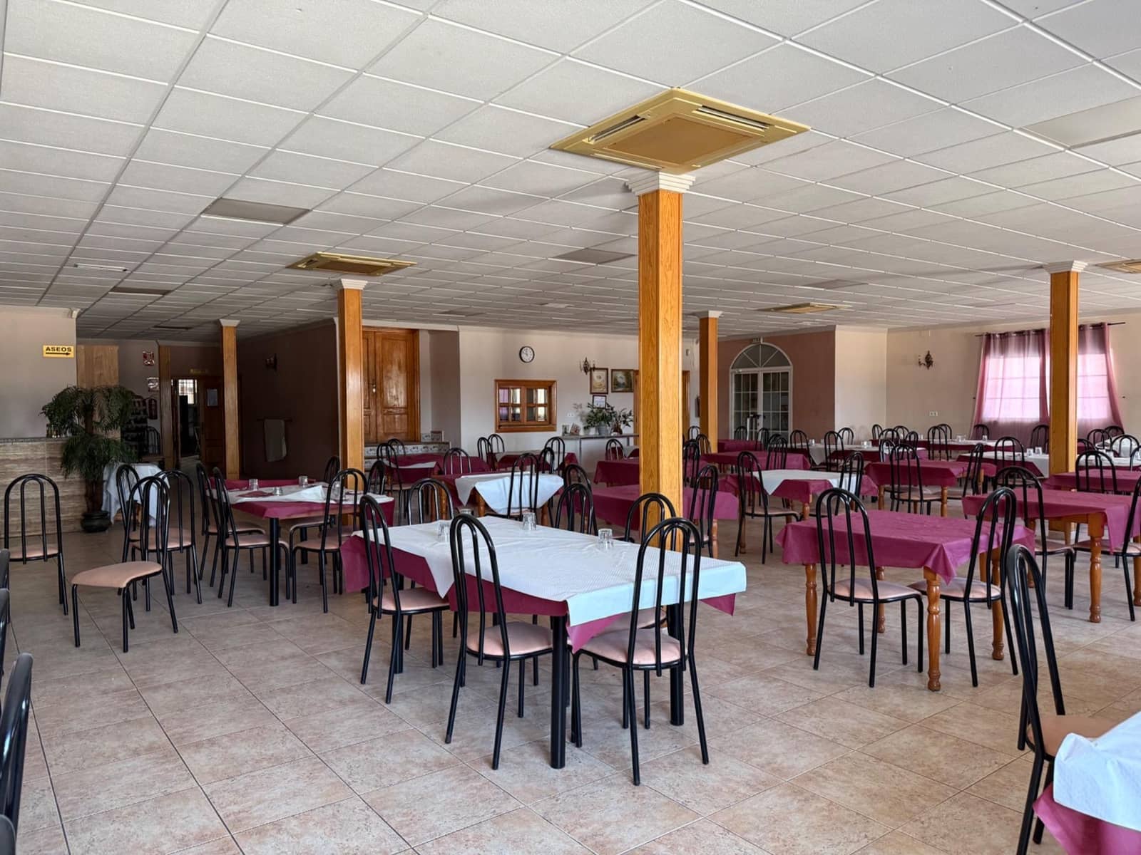 Bedrift til salgs i Fortuna - € 1 800 000 (Ref: 9257389)