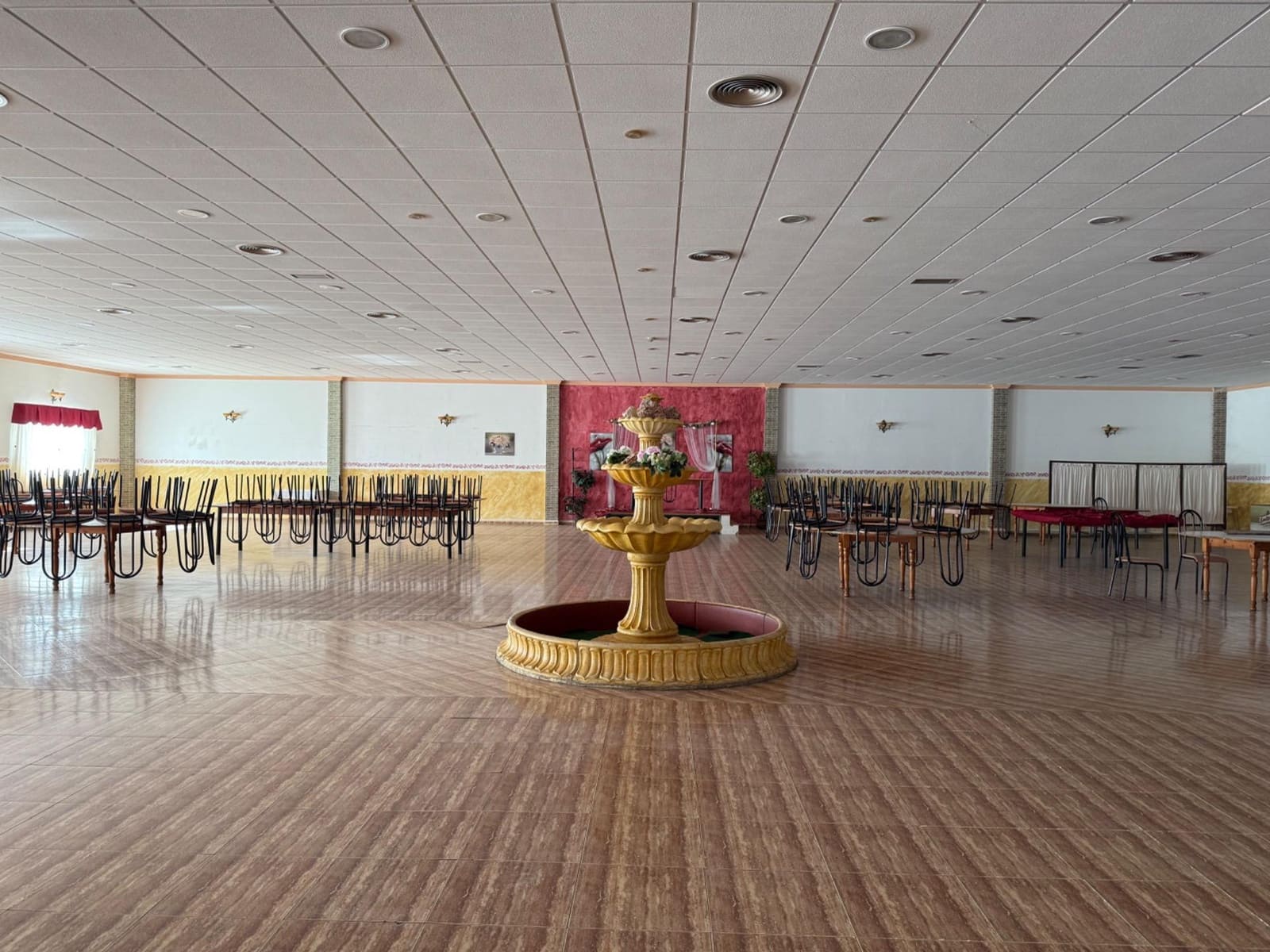 Bedrift til salgs i Fortuna - € 1 800 000 (Ref: 9257389)