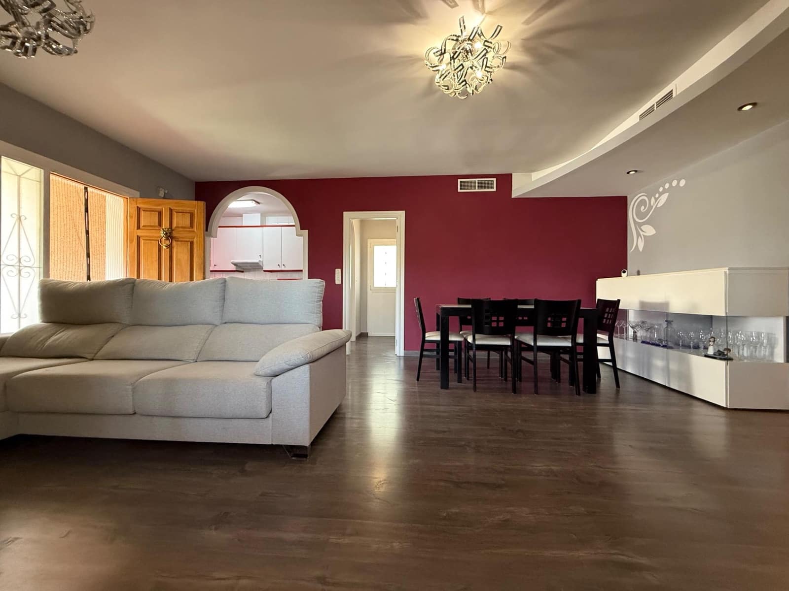 5 soverom Villa til salgs i Molina de Segura med svømmebasseng garasje - € 380 000 (Ref: 9262716)