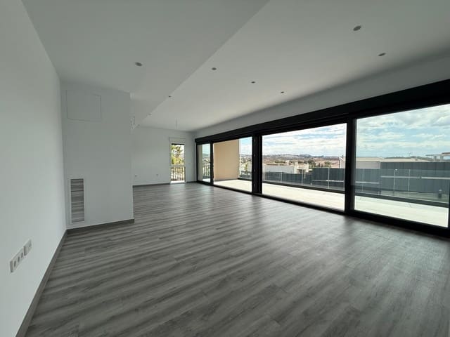 Chalet de 4 habitaciones en Molina de Segura en venta con piscina - 740.000 € (Ref: 9317935)