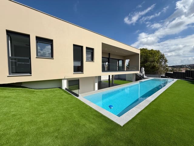 Chalet de 4 habitaciones en Molina de Segura en venta con piscina - 740.000 € (Ref: 9317935)