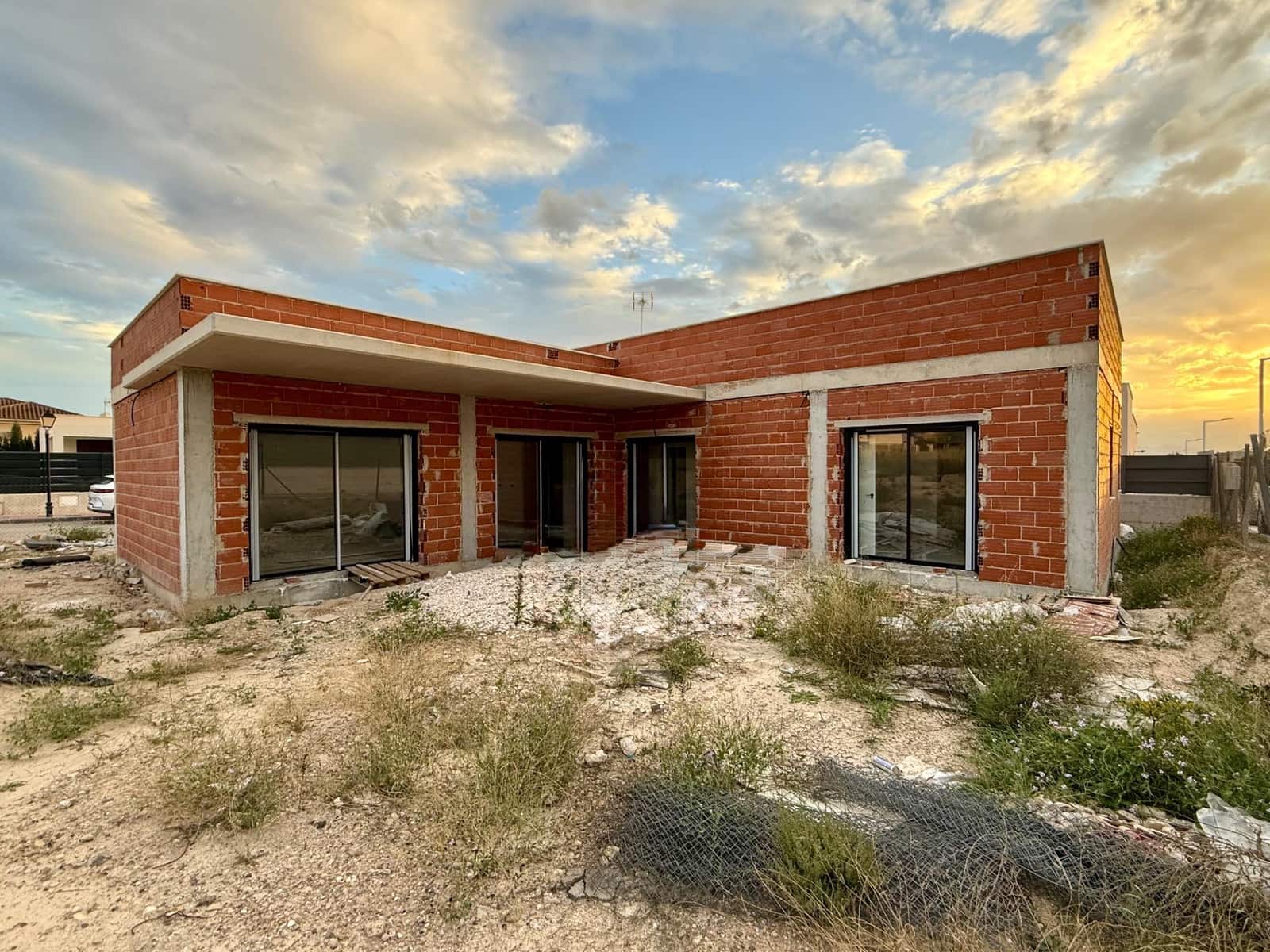 3 makuuhuone Huvila myytävänä paikassa La Alcayna mukana uima-altaan 
autotalli - 450 000 € (Ref: 9359693)