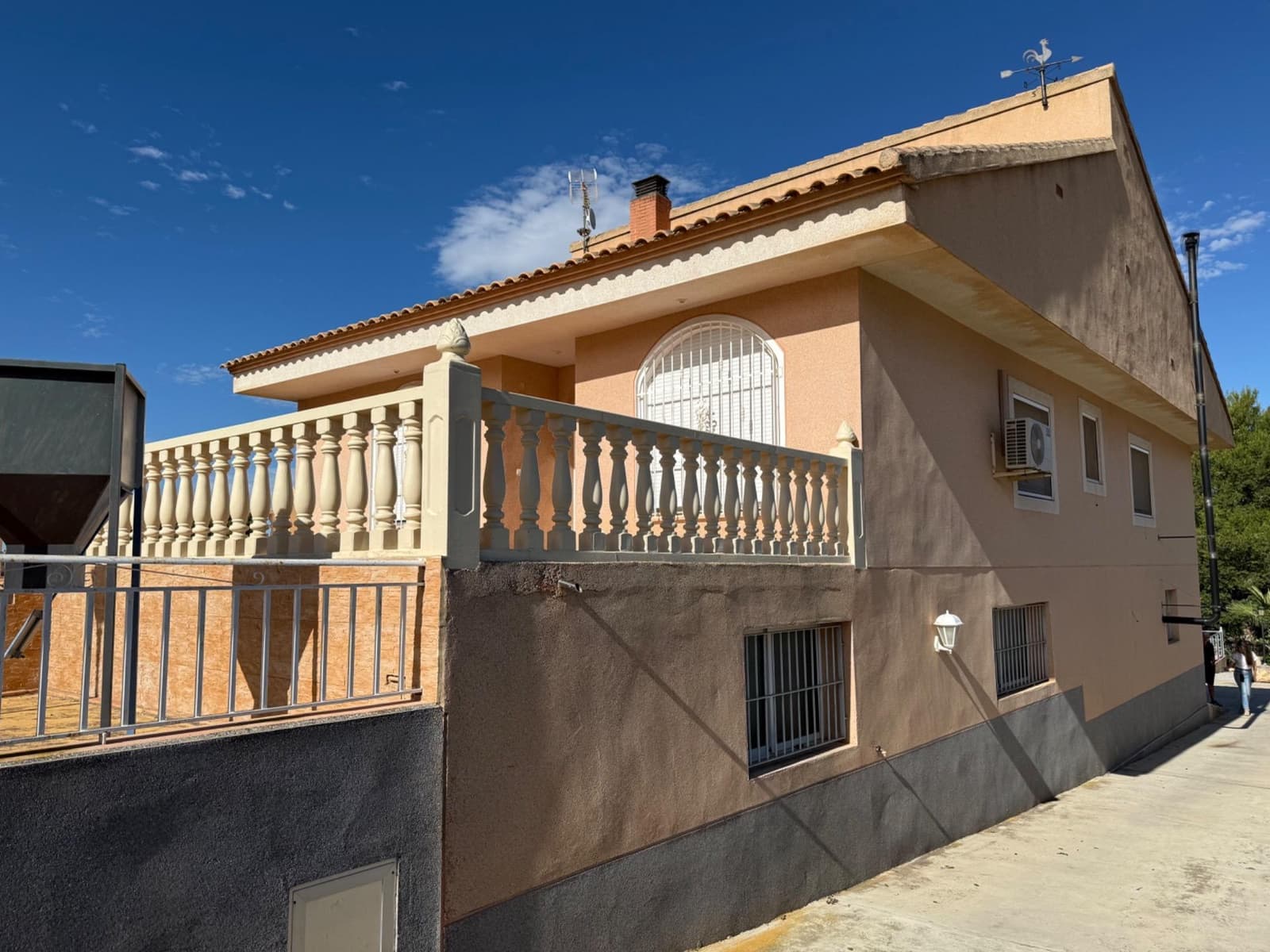 4 soverom Villa til salgs i La Alcayna med svømmebasseng - € 429 900 (Ref: 9359694)