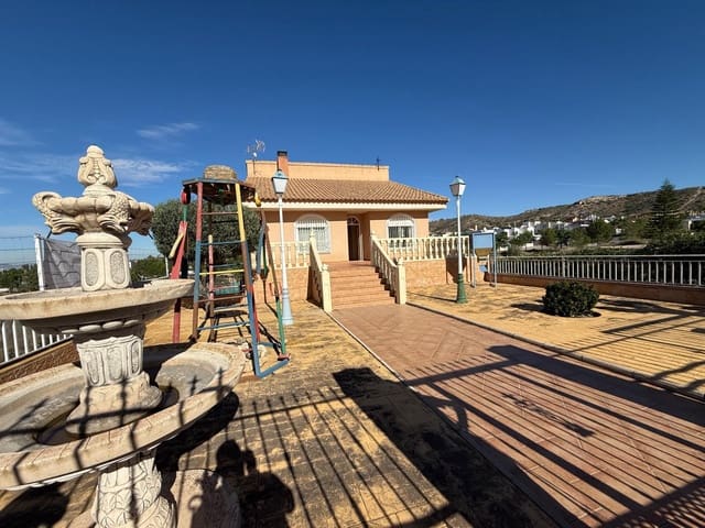 4 soverom Villa til salgs i La Alcayna, Molina de Segura med svømmebasseng - € 429 900 (Ref: 9359694)